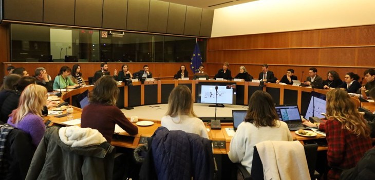 Okrągły stół podczas konferencji w PE