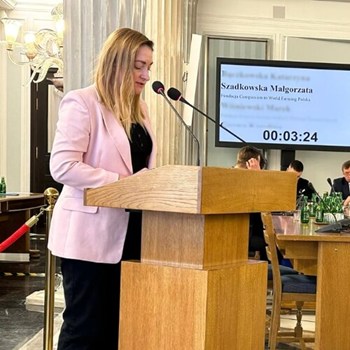 Fermy przemysłowe, oznaczenia dobrostanu i ryby - nasze działania w polskim Sejmie